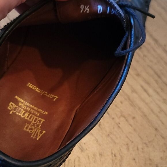 Allen Edmonds lace up dress shoe size 9.5 🖤 - Picture 7 of 8